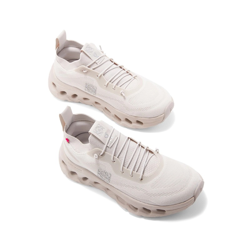 LOEWE x On Cloudtilt Sand